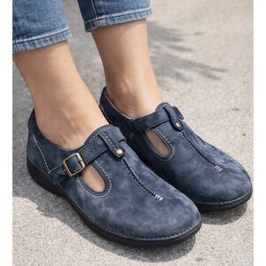 Clarks Unstructured Size 9 Navy Blue Nubuck Leather Suede Mary Jane Shoes Womens